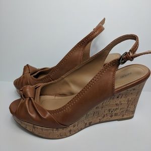 Tan wedges